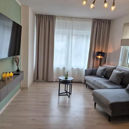 Navia Luma - Design - Stylisch, Voll Ausgestattet, Mit Parkplatz